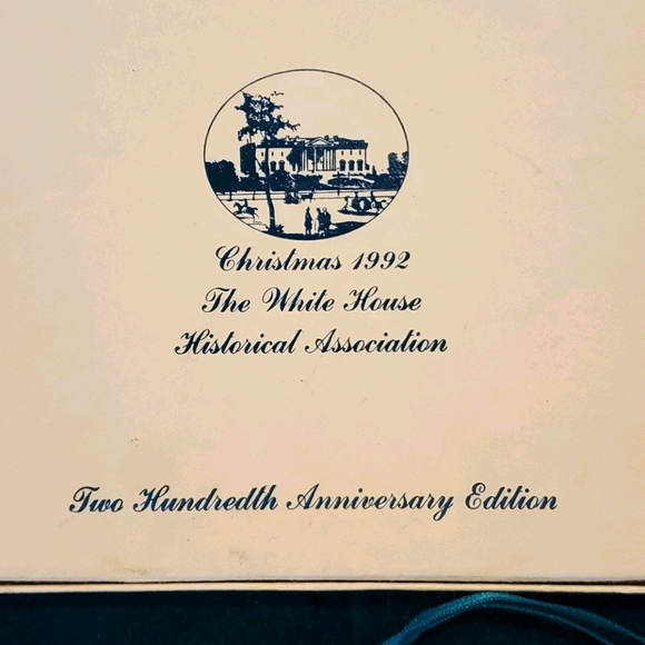 VTG 1992 White House Historic Assoc. Ornament - Picture 2 of 3